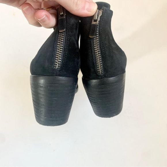 EILEEN FISHER Black Suede Irwin Block Heel Booties Sz 6.5 Comfort Ankle Boot - Picture 5 of 8